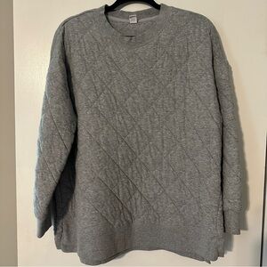 Women’s Quilted Sweatshirt